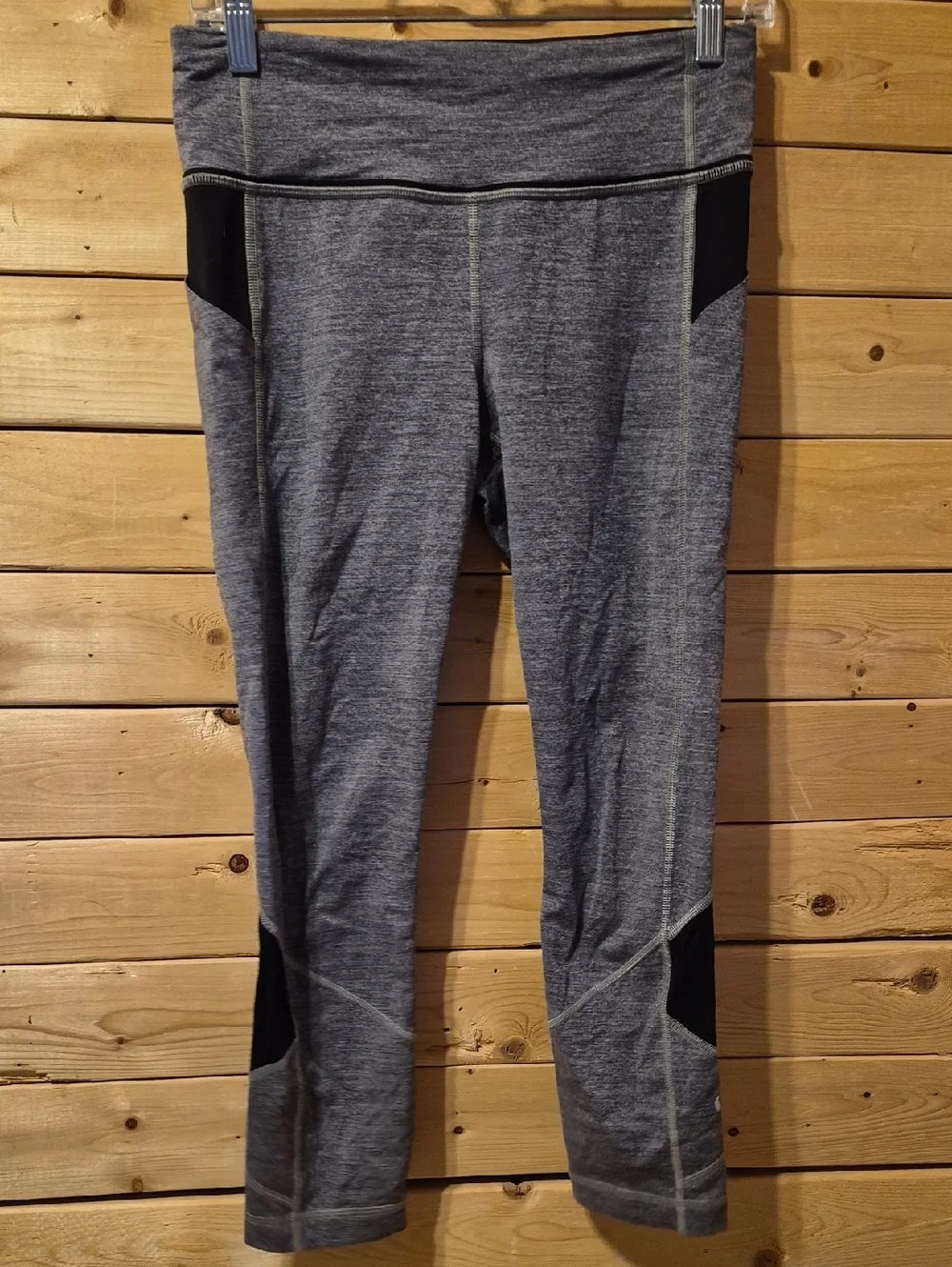 Womens Lululemon Leggings Size 6 Side Pockets